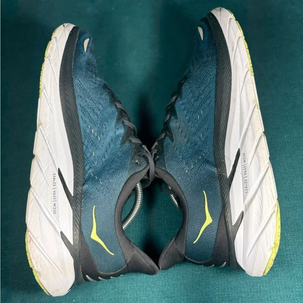 Hoka One Clifton 8 Green Athletic cushioned shoes men’s size 12